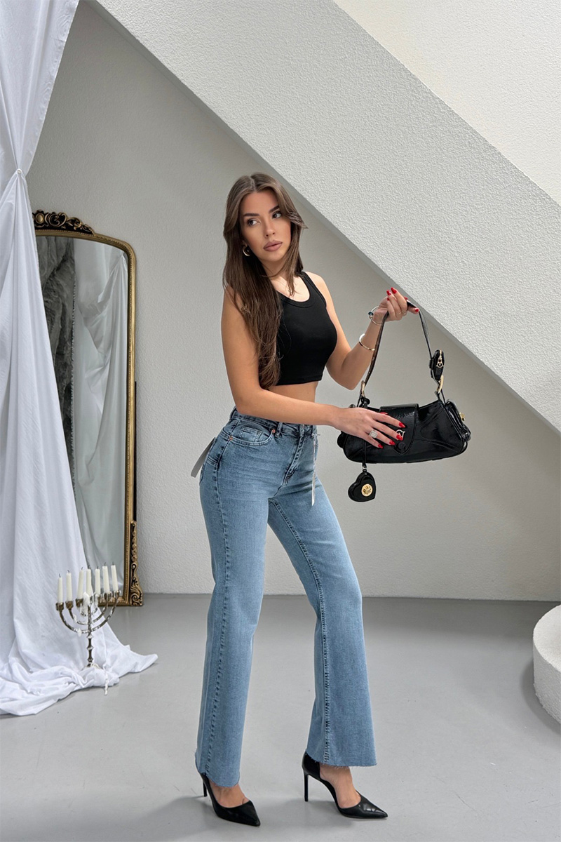 Bella Push Up Flare Jeans - Blue - Image 7