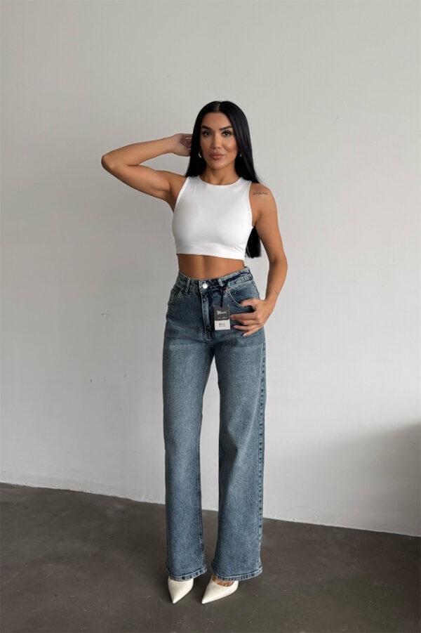 Ava Straigh Leg Jeans - Vintage Blue